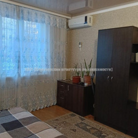 Продам квартиру, Амосова ул. , 3  ком., 69 м², евроремонт
