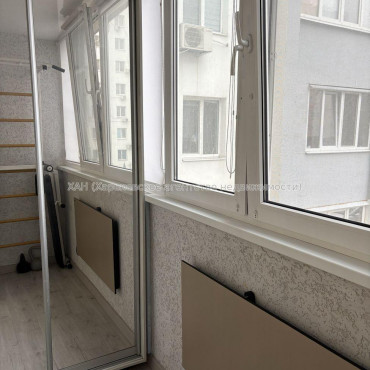 Продам квартиру, Мира ул. , 3 кім., 76 м², евроремонт 