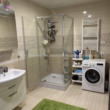 Продам квартиру, Мира ул. , 3 кім., 76 м², евроремонт 