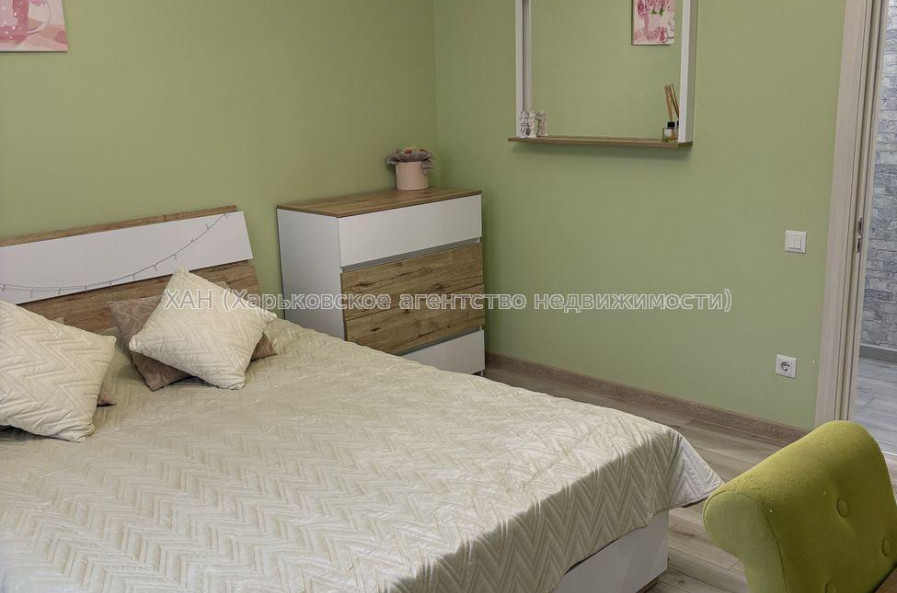 Продам квартиру, Мира ул. , 3 кім., 76 м², евроремонт 