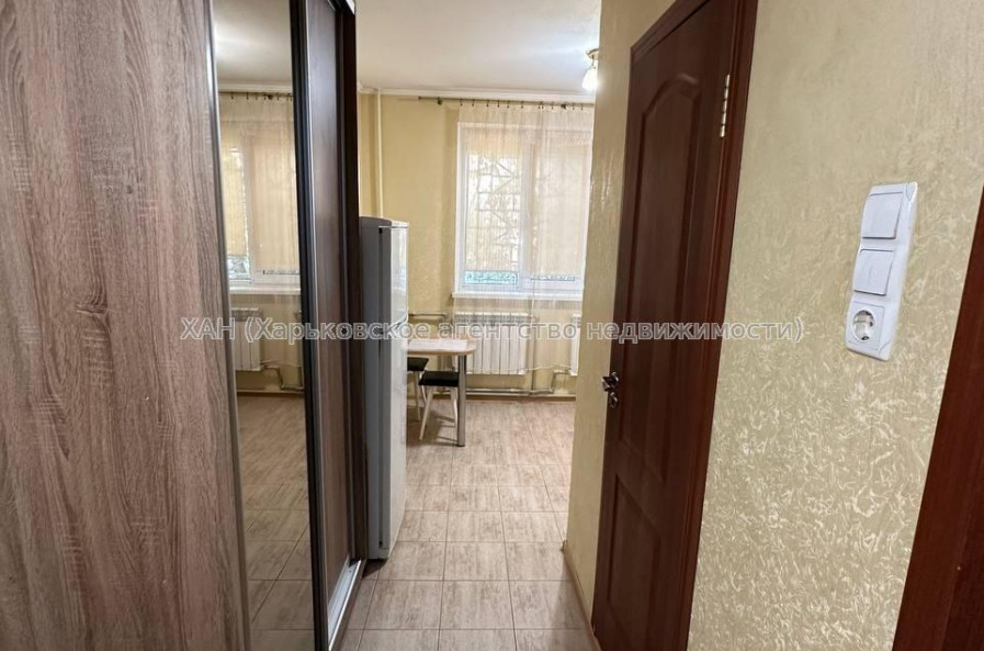 Продам квартиру, Саперная ул. , 1 кім., 32 м², капитальный ремонт 