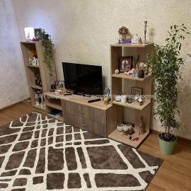 Продам квартиру, Киргизская ул. , 1  ком., 32 м², косметический ремонт