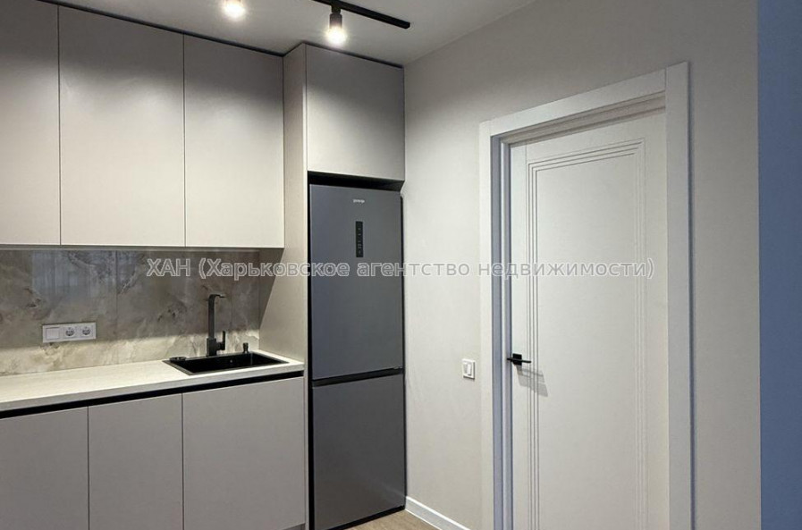 Продам квартиру, Мира ул. , 1  ком., 39 м², авторский дизайн 