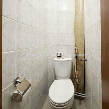 Продам квартиру, Куликовский спуск , 2 кім., 61.10 м², косметический ремонт 