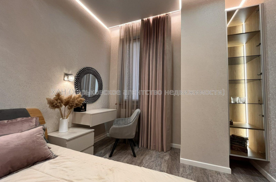 Продам квартиру, Профессорская ул. , 2 кім., 60 м², авторский дизайн 