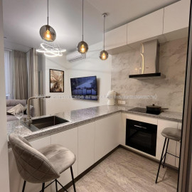 Продам квартиру, Профессорская ул. , 2 кім., 60 м², авторский дизайн