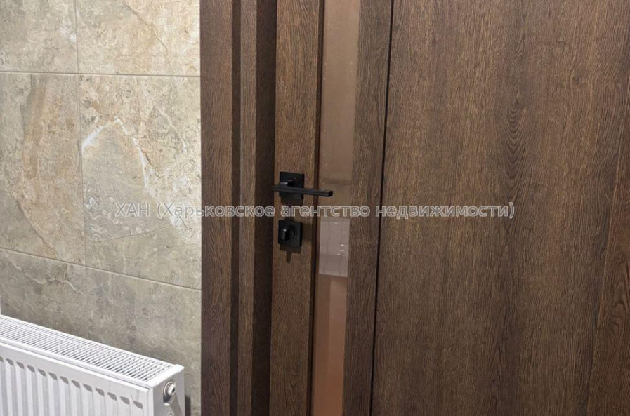 Продам квартиру, Пискуновский пер. , 1 кім., 43 м², капитальный ремонт 