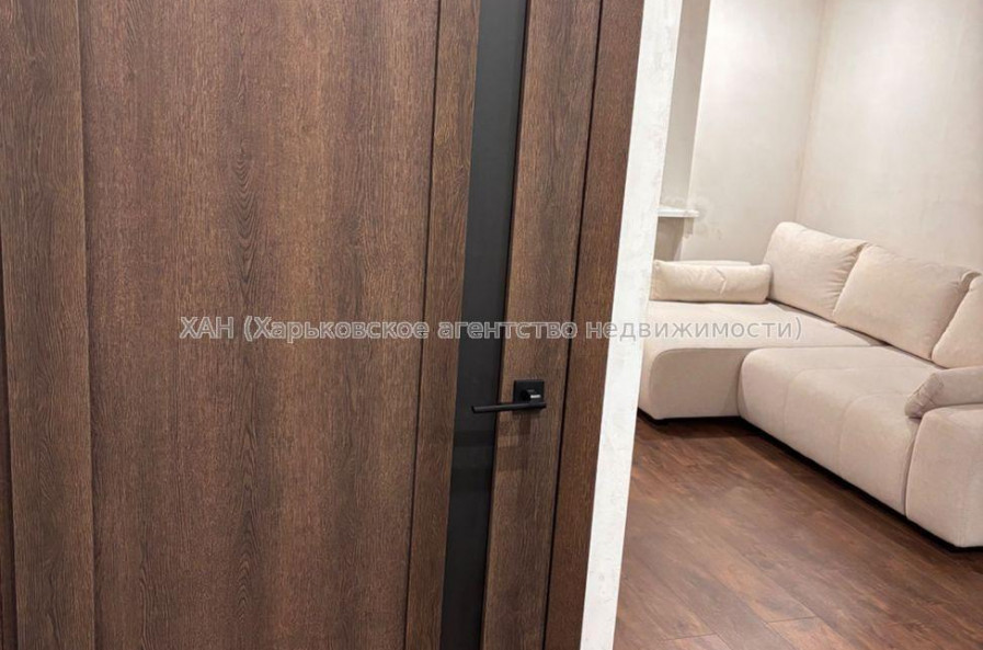 Продам квартиру, Пискуновский пер. , 1 кім., 43 м², капитальный ремонт 