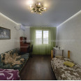 Продам квартиру, Победы просп. , 65Г , 2 кім., 50 м², косметический ремонт 