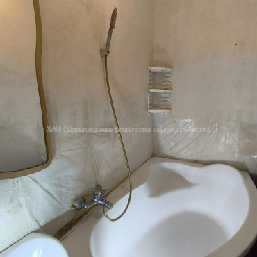 Продам квартиру, Победы просп. , 65Г , 2 кім., 50 м², косметический ремонт 