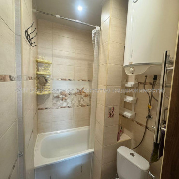 Продам квартиру, Морозова ул. , 2  ком., 54 м², капитальный ремонт 