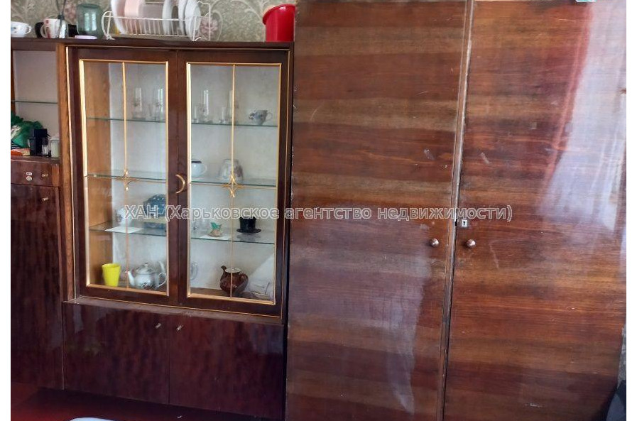 Продам квартиру, Каркача Ивана бульв. , 1 кім., 13 м², косметический ремонт 