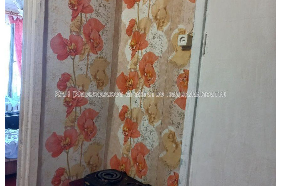 Продам квартиру, Каркача Ивана бульв. , 1 кім., 13 м², косметический ремонт 