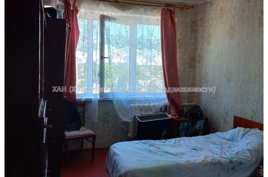 Продам квартиру, Каркача Ивана бульв. , 1 кім., 13 м², косметический ремонт 