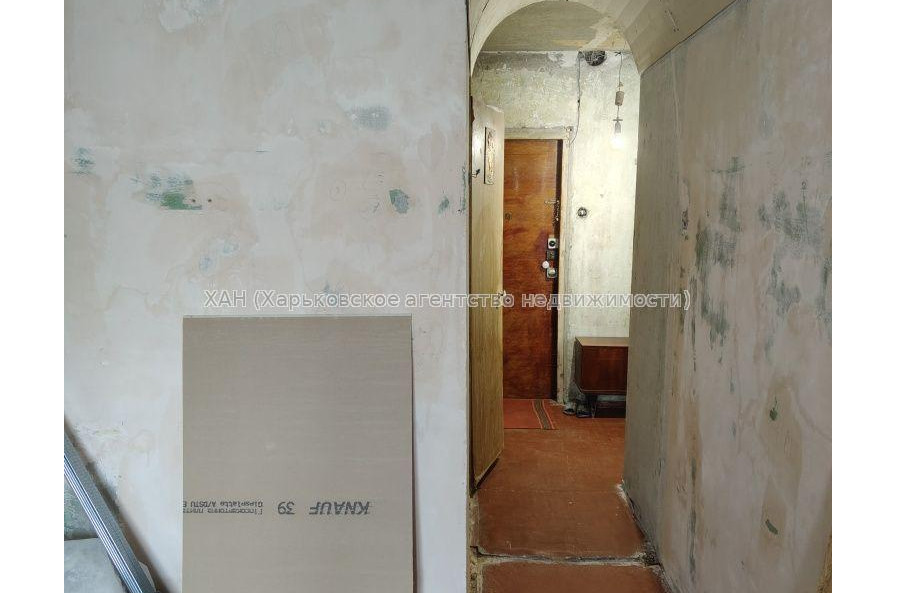 Продам квартиру, Светлая ул. , 1 кім., 37.30 м², советский ремонт 