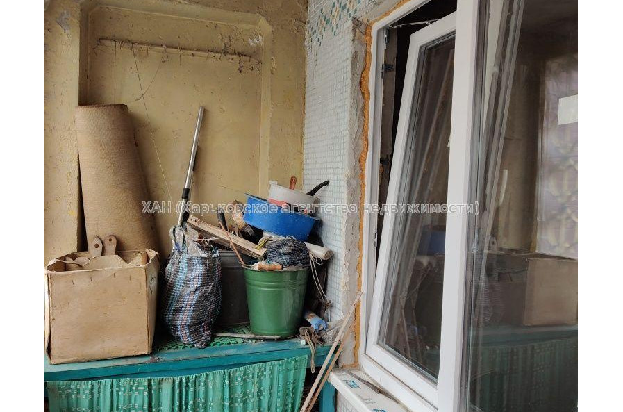Продам квартиру, Светлая ул. , 1 кім., 37.30 м², без ремонта 
