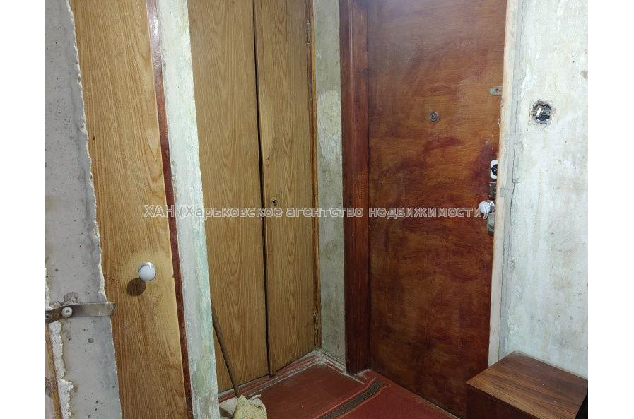 Продам квартиру, Светлая ул. , 1 кім., 37.30 м², советский ремонт 