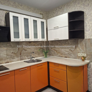 Продам квартиру, Мира ул. , 1 кім., 39 м², евроремонт 