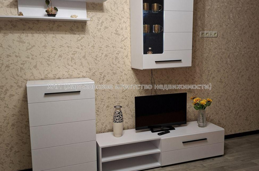 Продам квартиру, Мира ул. , 1 кім., 39 м², евроремонт 