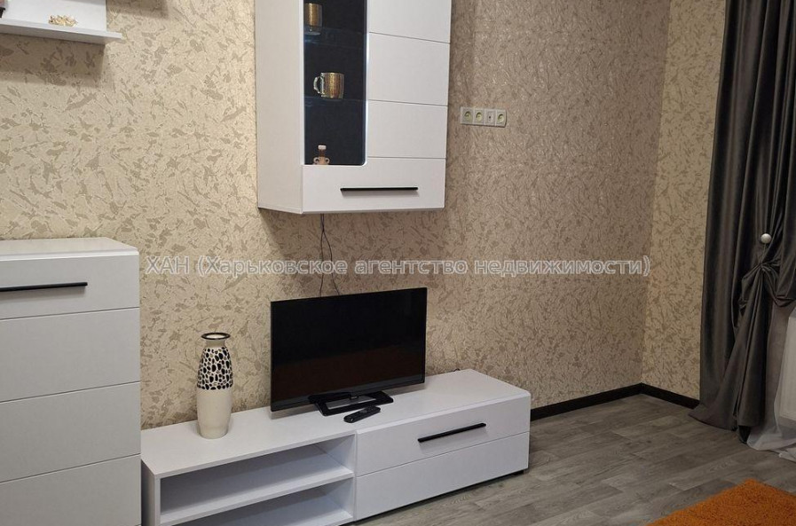 Продам квартиру, Мира ул. , 1 кім., 39 м², евроремонт 