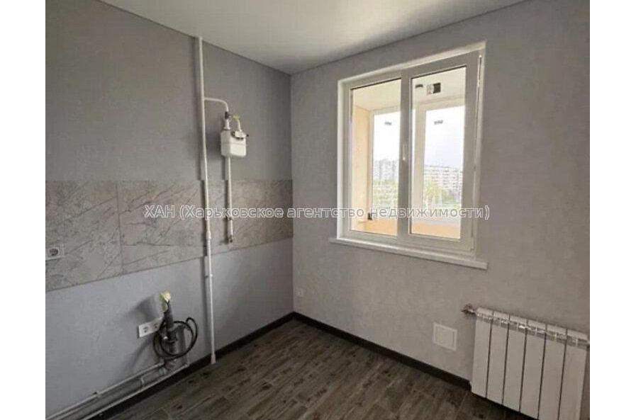 Продам квартиру, Соборности Украины ул. , 1 кім., 35 м², евроремонт 