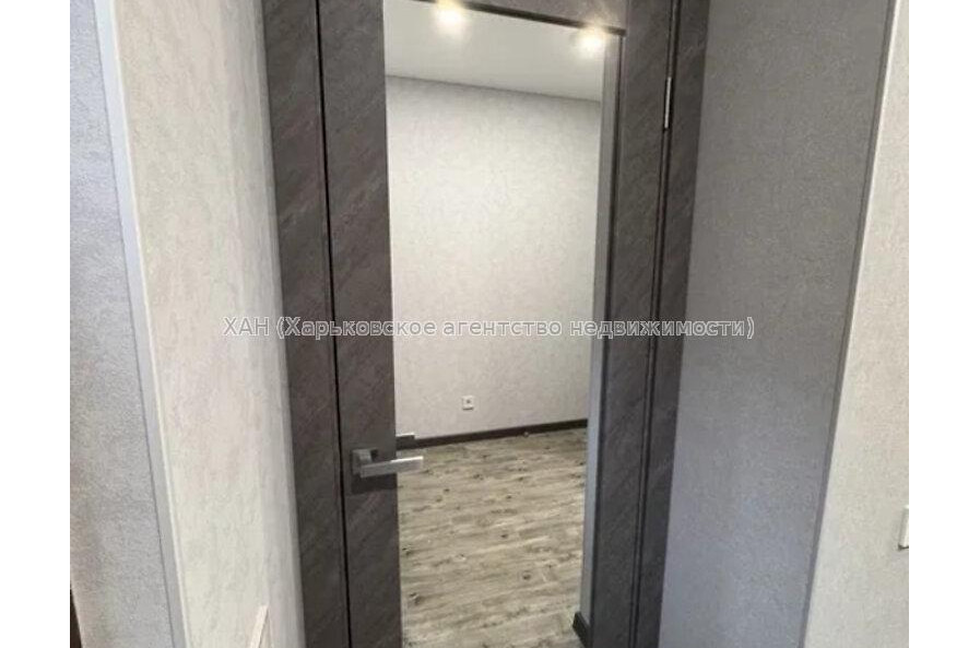 Продам квартиру, Соборности Украины ул. , 1 кім., 35 м², евроремонт 