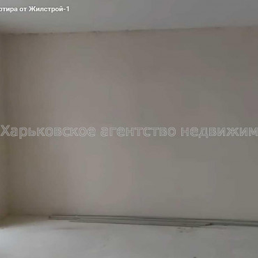 Продам квартиру, Героев Харькова просп. , 3  ком., 126 м², без отделочных работ 