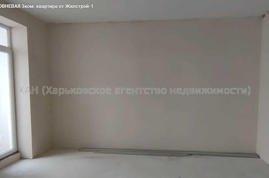 Продам квартиру, Героев Харькова просп. , 3  ком., 126 м², без отделочных работ 