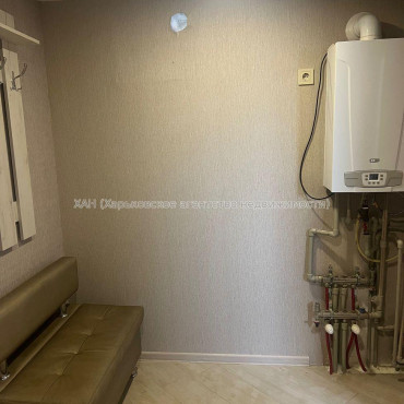 Продам квартиру, Мало-Черновский пер. , 2 кім., 60 м², капитальный ремонт 