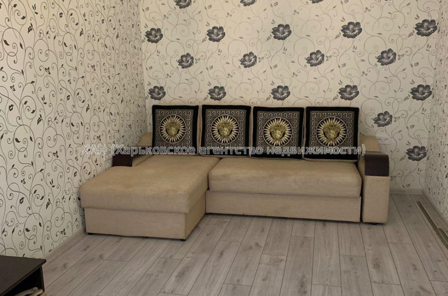 Продам квартиру, Мало-Черновский пер. , 2 кім., 60 м², капитальный ремонт 