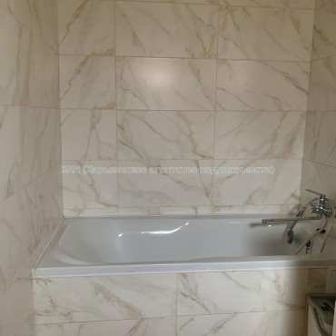 Продам квартиру, Мало-Черновский пер. , 2 кім., 60 м², капитальный ремонт 