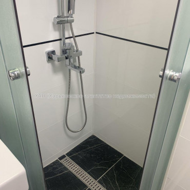 Продам квартиру, Аэрокосмический пр. , 1 кім., 32.30 м², евроремонт 