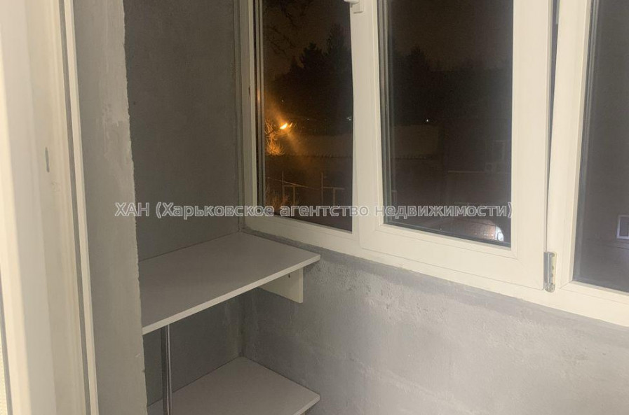 Продам квартиру, Аэрокосмический пр. , 1 кім., 32.30 м², евроремонт 