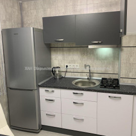 Продам квартиру, Аэрокосмический пр. , 1 кім., 32.30 м², евроремонт