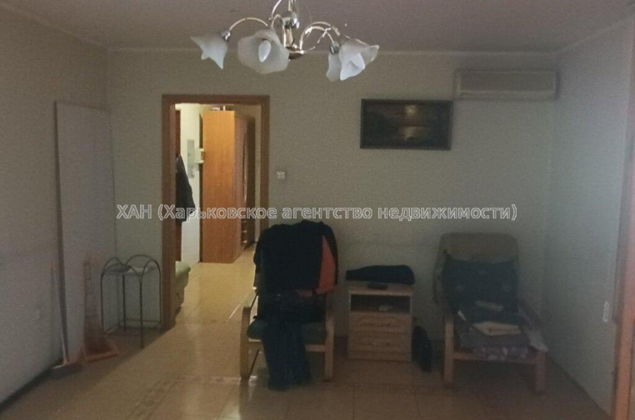 Продам квартиру, Героев Харькова просп. , 2 кім., 55 м², косметический ремонт 