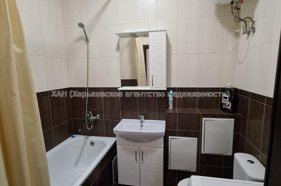 Продам квартиру, 1  ком., 52 м², капитальный ремонт 