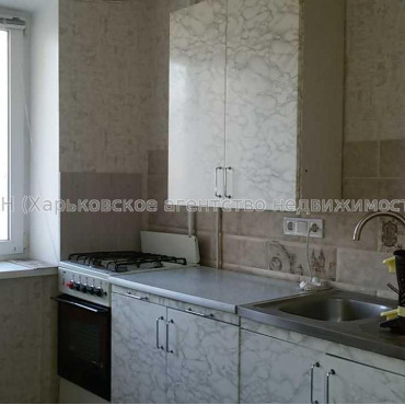 Продам квартиру, Клочковская ул. , 2 кім., 51 м², косметический ремонт 