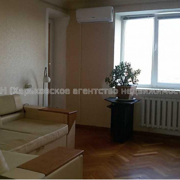 Продам квартиру, Клочковская ул. , 2 кім., 51 м², косметический ремонт 