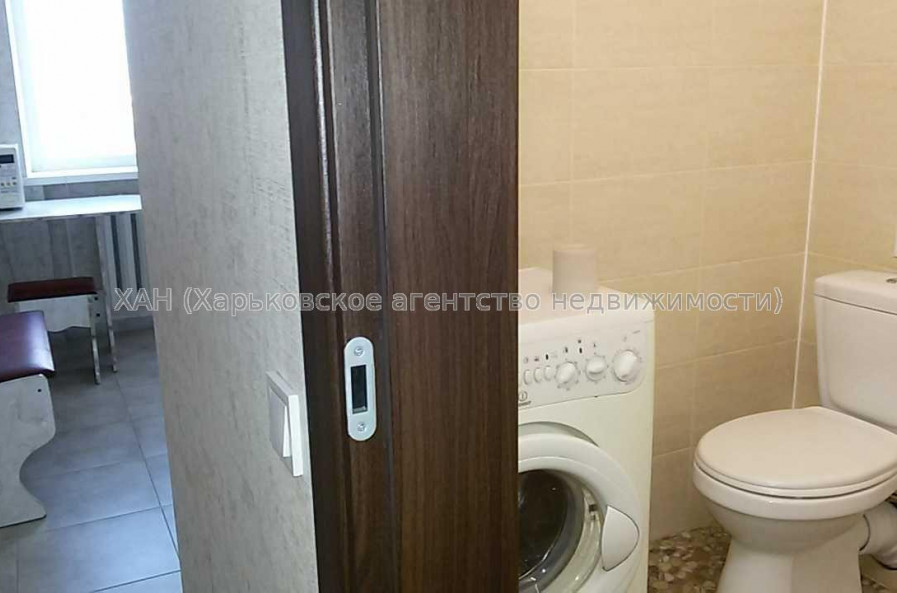 Продам квартиру, Клочковская ул. , 2 кім., 51 м², косметический ремонт 