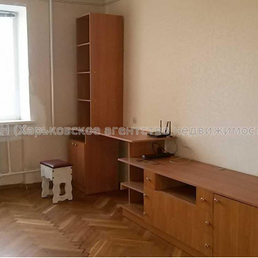 Продам квартиру, Клочковская ул. , 2 кім., 51 м², косметический ремонт 