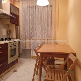 Продам квартиру, Гвардейцев Широнинцев ул. , 3  ком., 48.40 м², капитальный ремонт