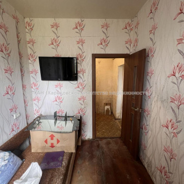 Продам квартиру, Ковтуна ул. , 2  ком., 36.70 м², частичный ремонт 