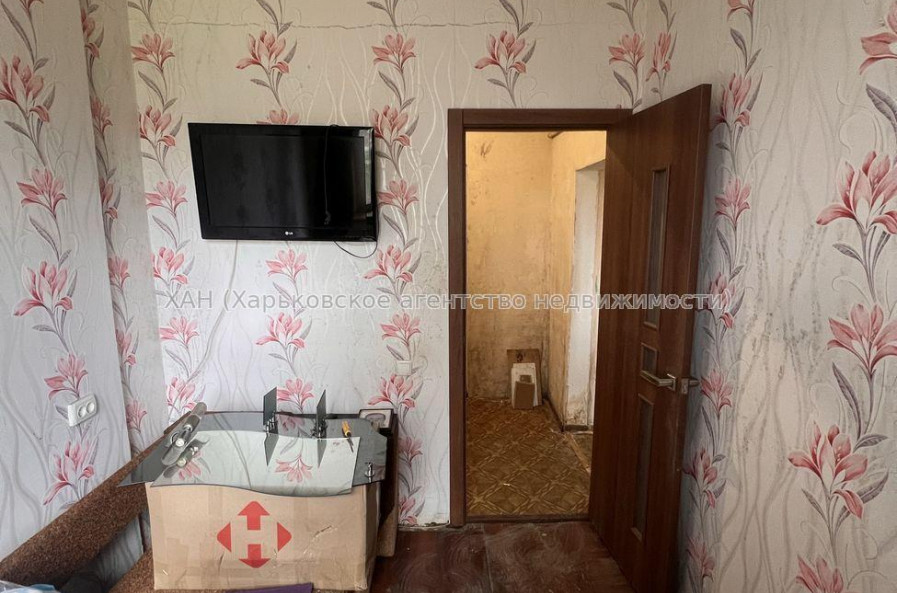 Продам квартиру, Ковтуна ул. , 2  ком., 36.70 м², частичный ремонт 