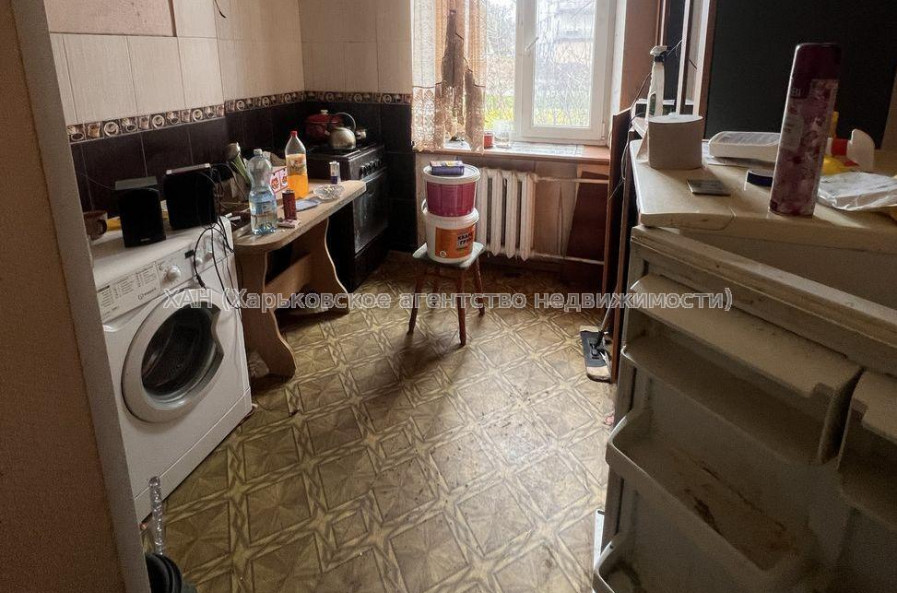 Продам квартиру, Ковтуна ул. , 2  ком., 36.70 м², частичный ремонт 