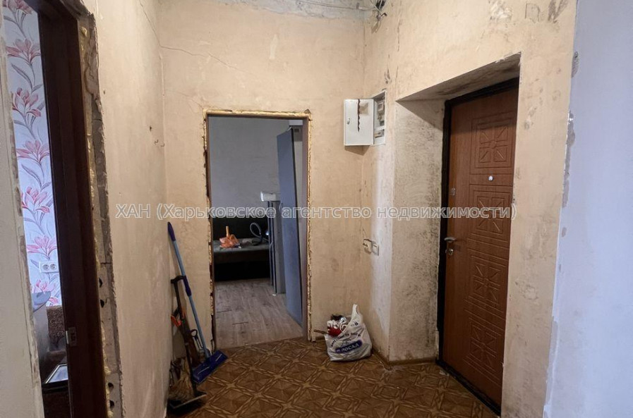 Продам квартиру, Ковтуна ул. , 2  ком., 36.70 м², частичный ремонт 