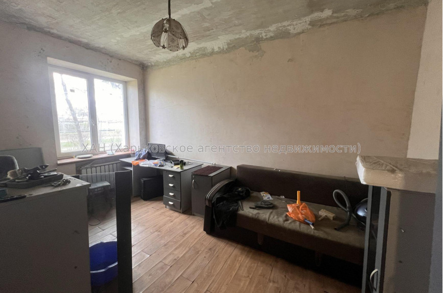 Продам квартиру, Ковтуна ул. , 2  ком., 36.70 м², частичный ремонт 