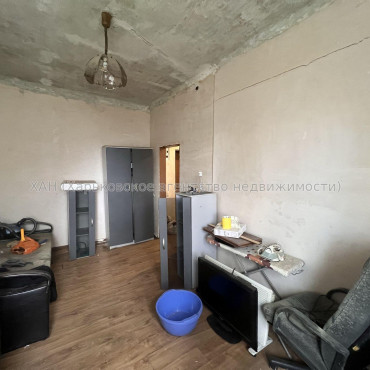 Продам квартиру, Ковтуна ул. , 2  ком., 36.70 м², частичный ремонт 