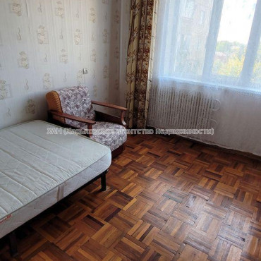 Сдам квартиру, Каденюка ул. , 3  ком., 69 м², косметический ремонт 