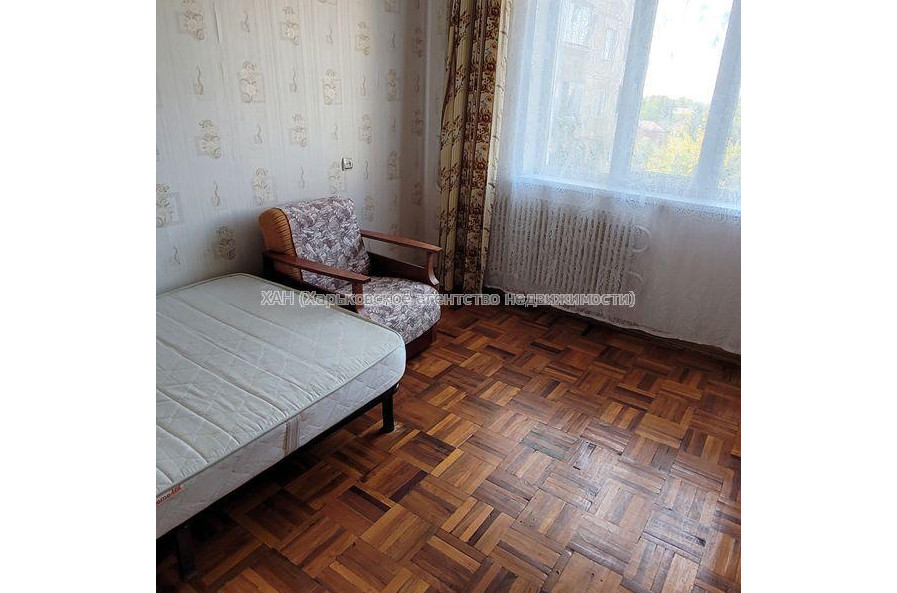 Сдам квартиру, Каденюка ул. , 3  ком., 69 м², косметический ремонт 