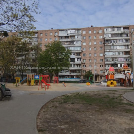 Продам квартиру, Аэрокосмический пр. , 2  ком., 44.30 м², косметический ремонт